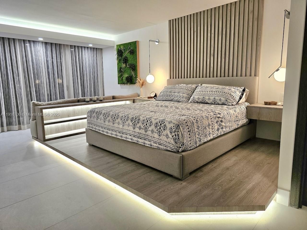 900 Bay Dr, Unit 524, Miami Beach, FL 33141 Photo