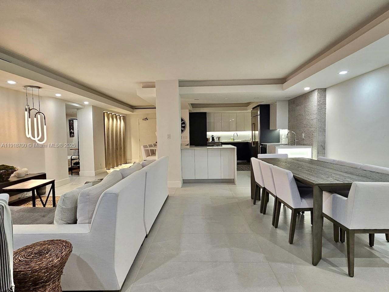 900 Bay Dr, Unit 524, Miami Beach, FL 33141 Photo