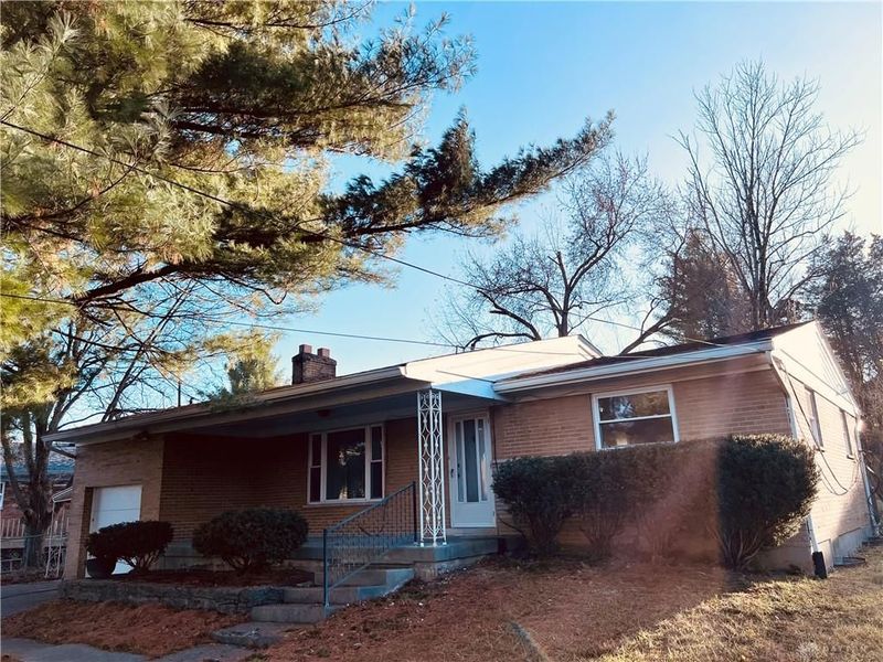 2175 Carlsbory Drive, Cincinnati, OH 45231 Photo 3