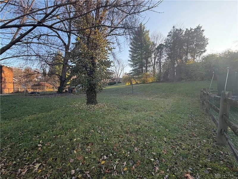 2175 Carlsbory Drive, Cincinnati, OH 45231 Photo 6