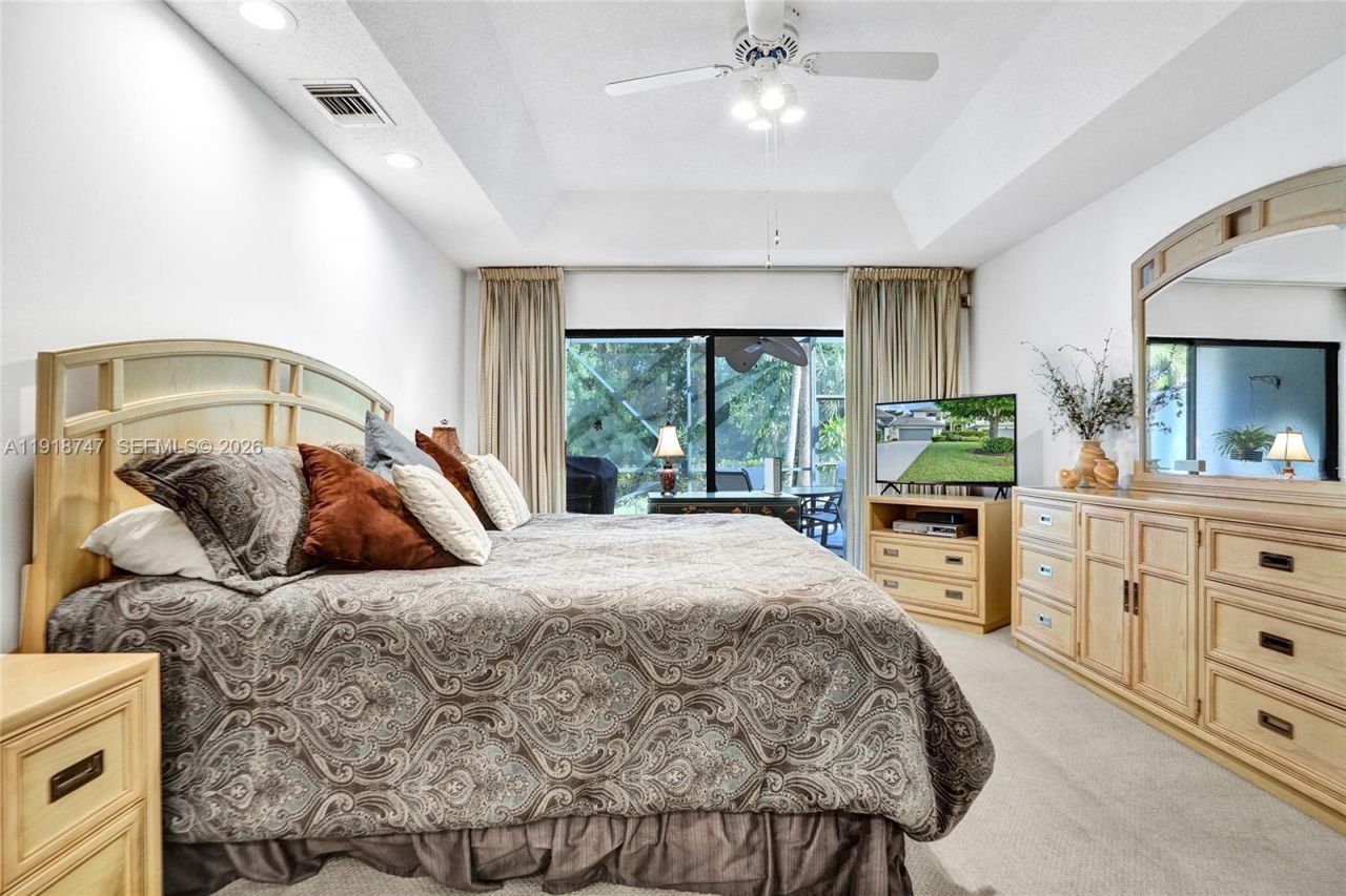 1140 Sand Drift Way, Unit B, West Palm Beach, FL 33411 Photo