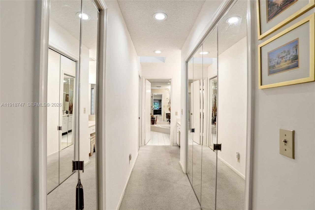 1140 Sand Drift Way, Unit B, West Palm Beach, FL 33411 Photo