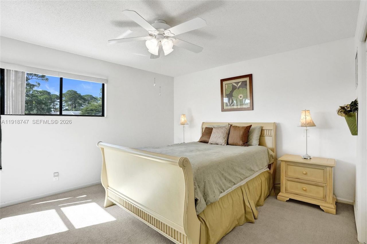 1140 Sand Drift Way, Unit B, West Palm Beach, FL 33411 Photo