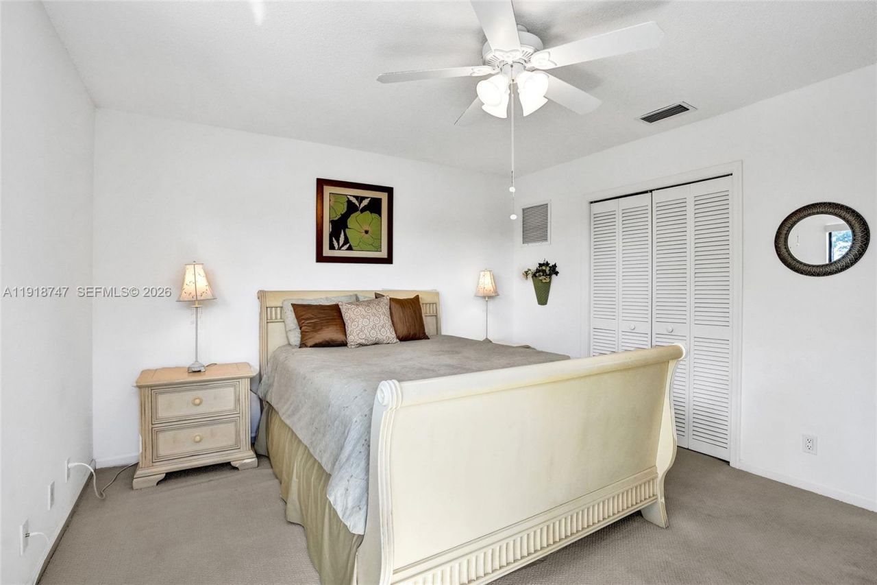 1140 Sand Drift Way, Unit B, West Palm Beach, FL 33411 Photo