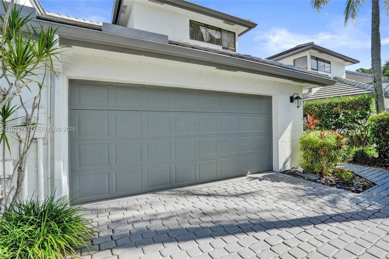 1140 Sand Drift Way, Unit B, West Palm Beach, FL 33411 Photo