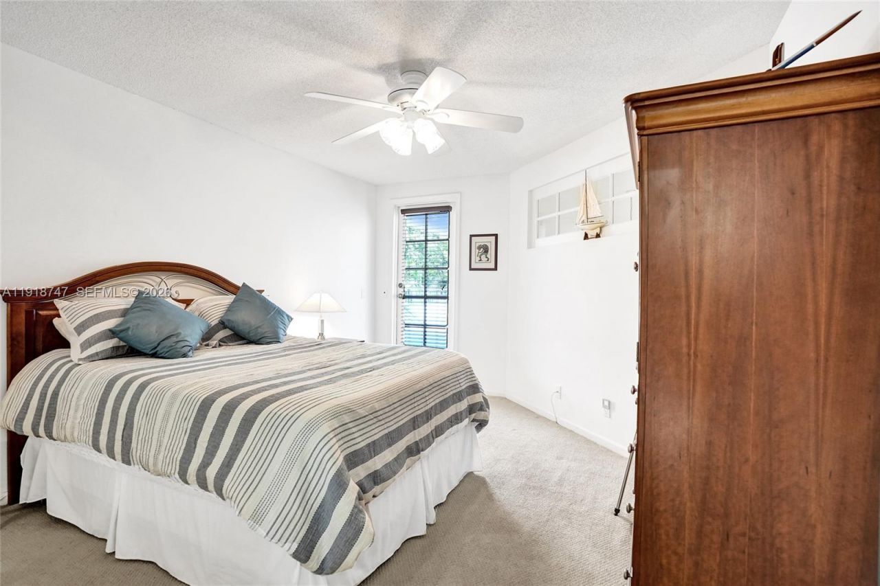 1140 Sand Drift Way, Unit B, West Palm Beach, FL 33411 Photo