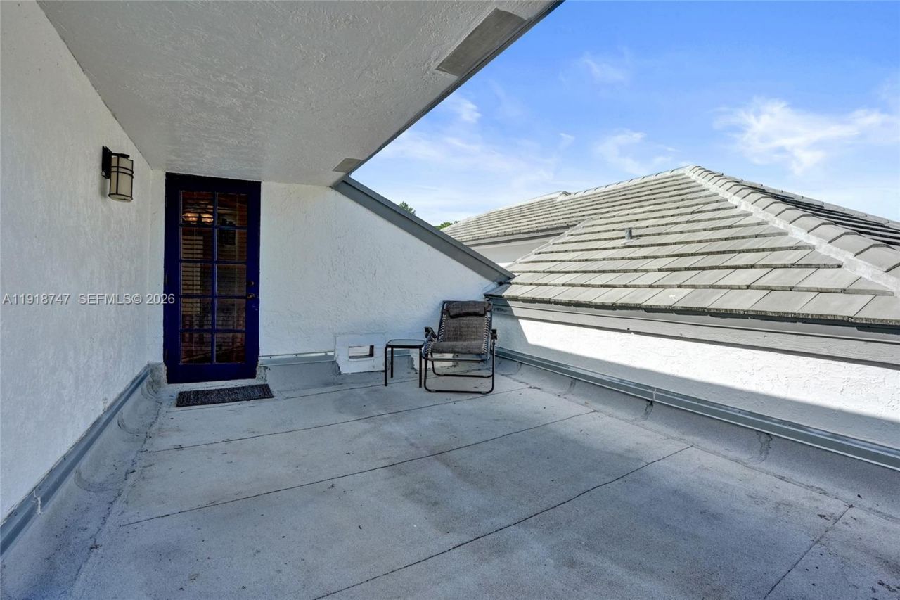 1140 Sand Drift Way, Unit B, West Palm Beach, FL 33411 Photo