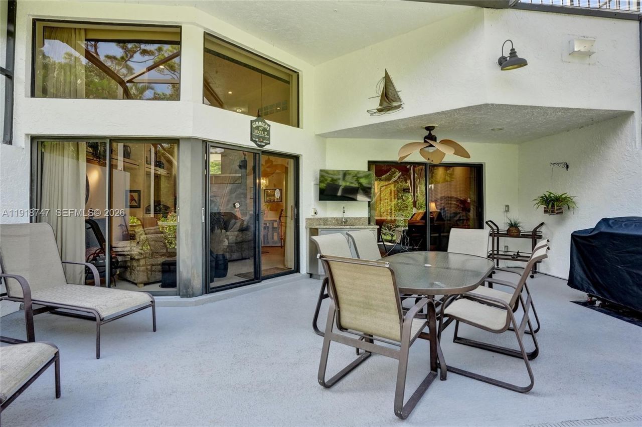1140 Sand Drift Way, Unit B, West Palm Beach, FL 33411 Photo