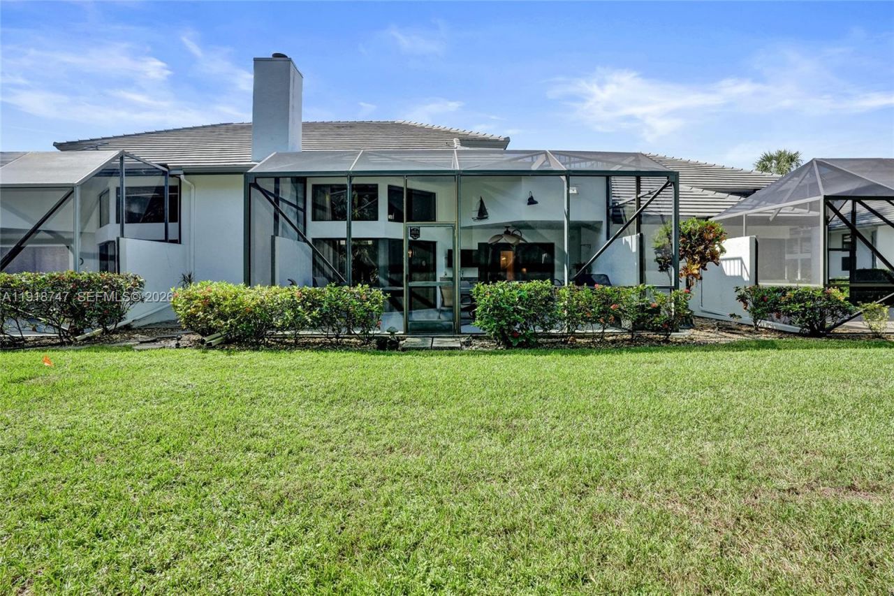 1140 Sand Drift Way, Unit B, West Palm Beach, FL 33411 Photo