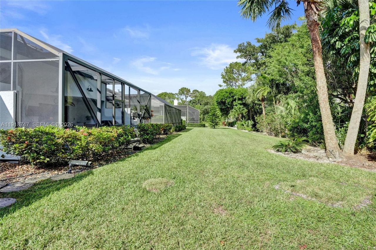 1140 Sand Drift Way, Unit B, West Palm Beach, FL 33411 Photo