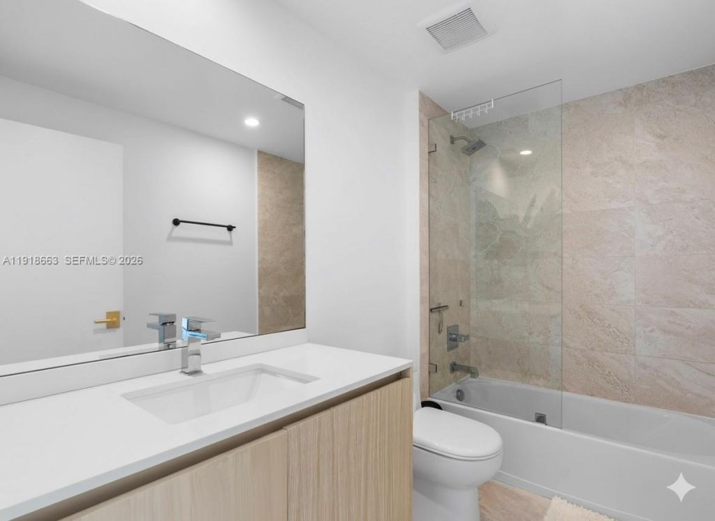 488 NE 18th St, Unit 4610, Miami, FL 33132 Photo