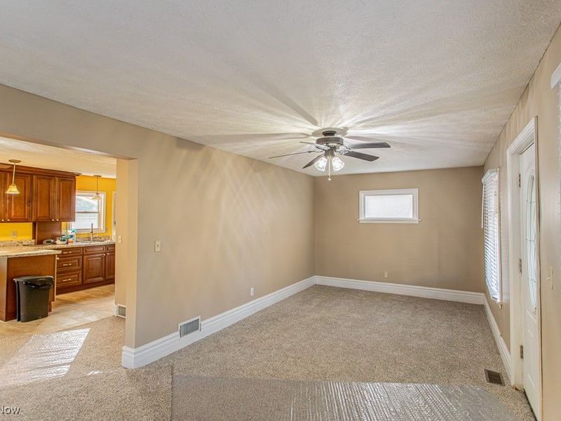 344 Arlington Boulevard, Newton Falls, OH 44444 Photo 10