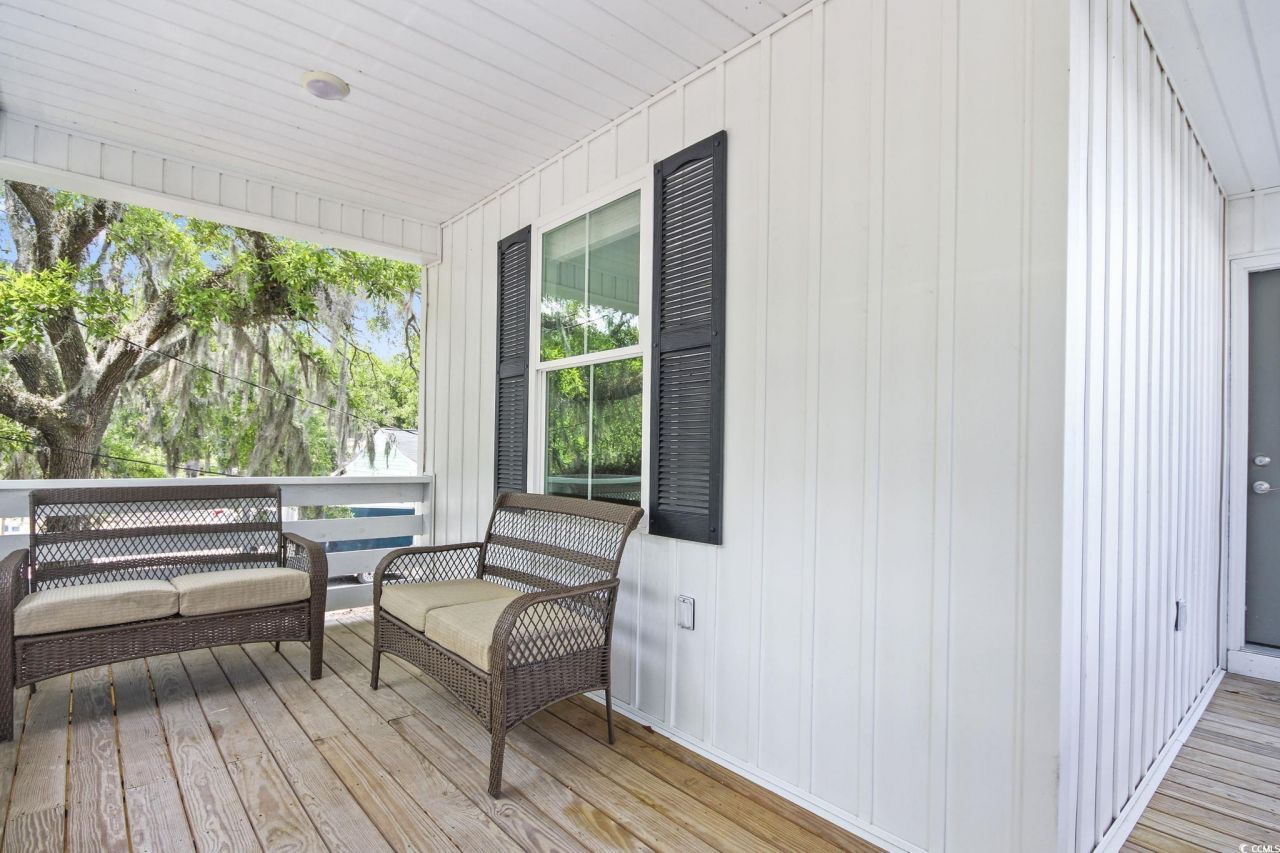 610 Bayview Dr. Photo 13