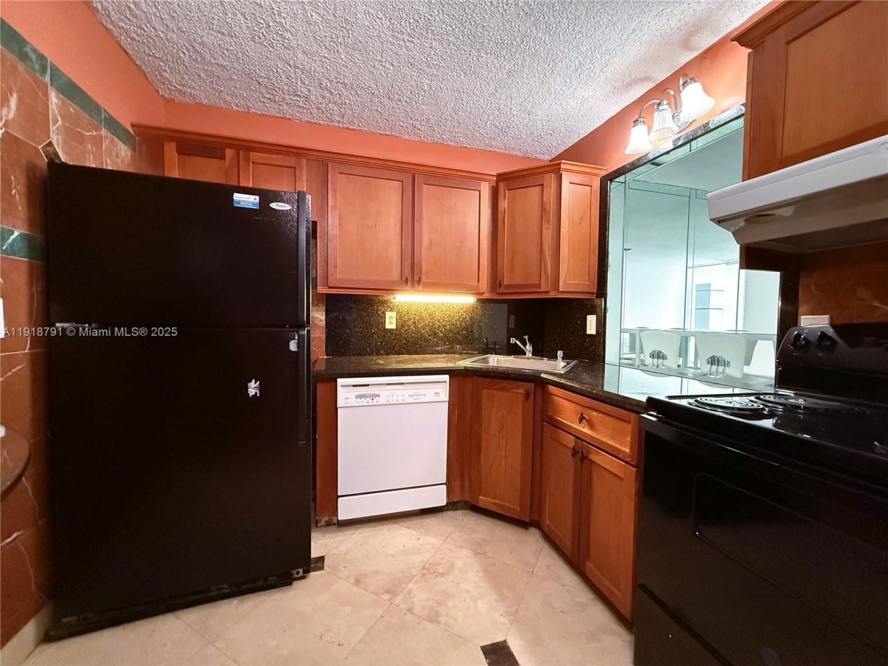 701 Three Islands Blvd, Unit 506, Hallandale Beach, FL 33009 Photo