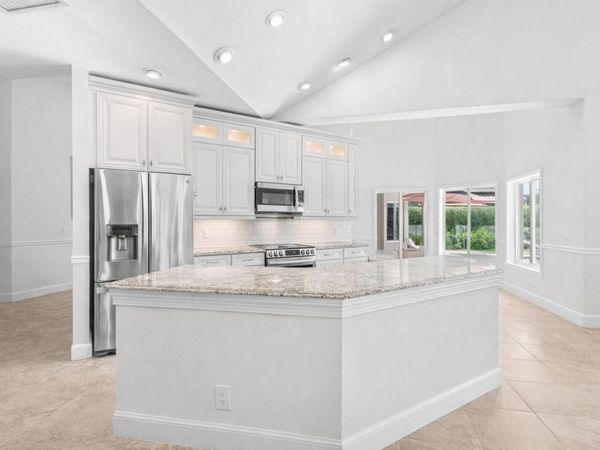 5986 Vista Linda Lane, Boca Raton, FL 33433