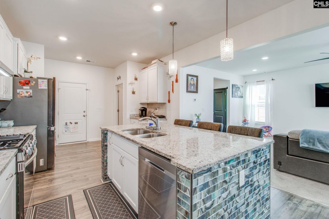 1020 Woodcreek Farms Road Photo 11