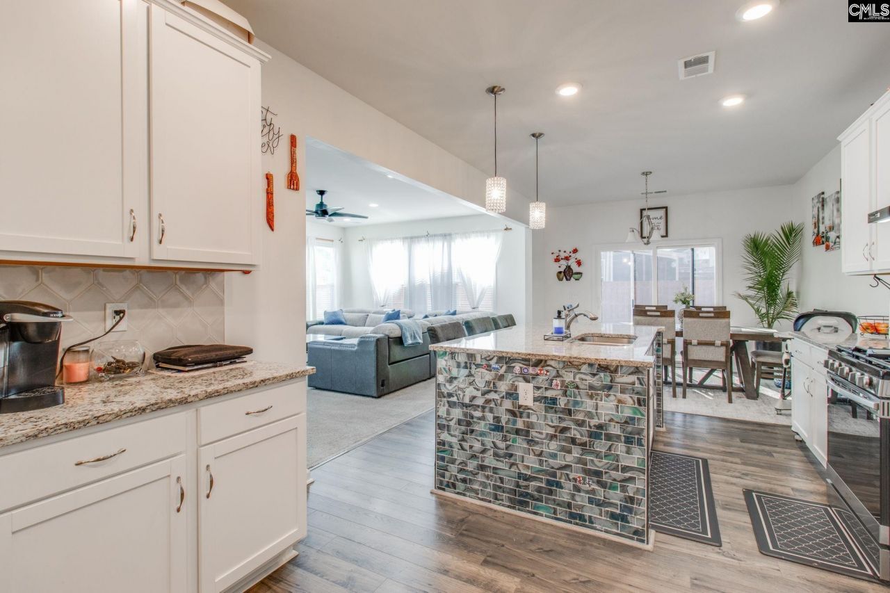 1020 Woodcreek Farms Road Photo 12