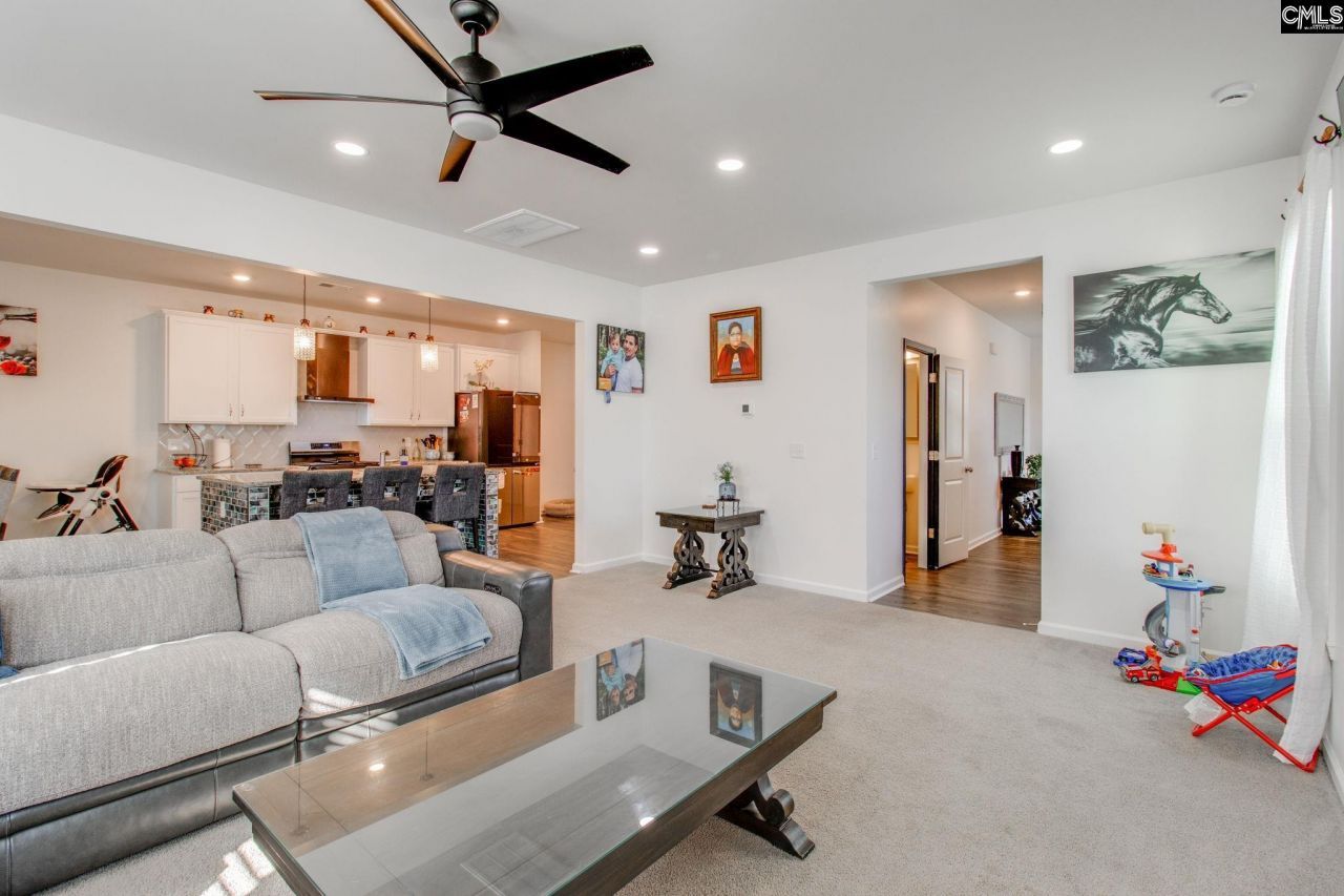 1020 Woodcreek Farms Road Photo 9