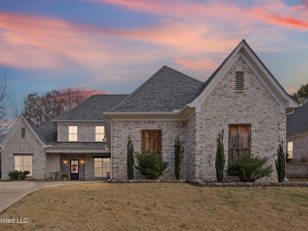 1394 Stone Gate Drive, Hernando, MS 38632