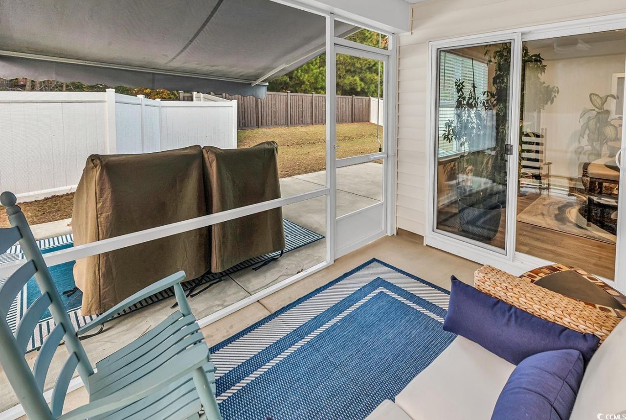 200 Seasons Trace Loop Photo 22