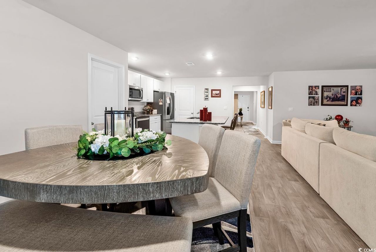 200 Seasons Trace Loop Photo 23