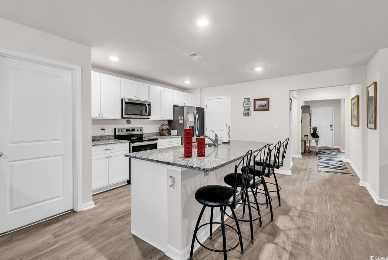 200 Seasons Trace Loop Photo 25