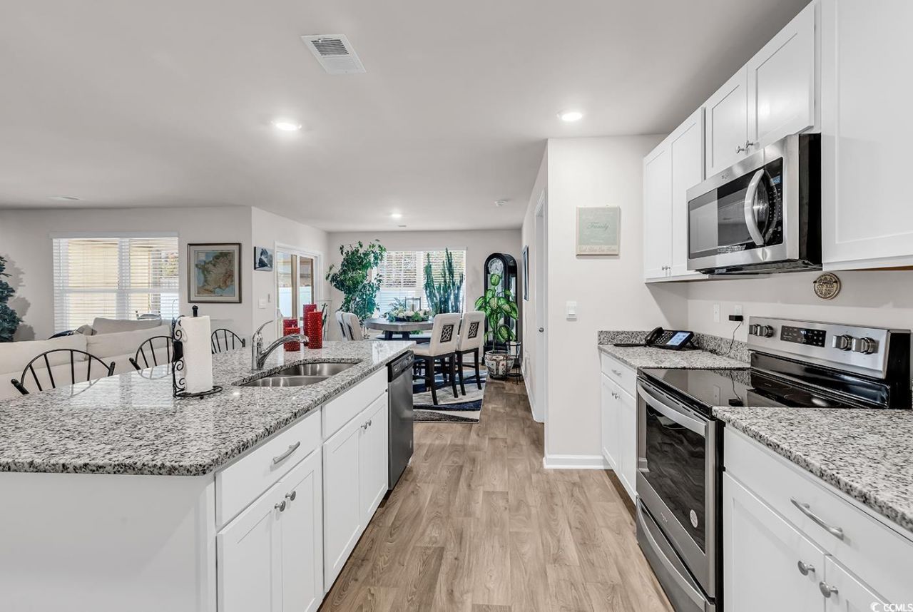 200 Seasons Trace Loop Photo 8