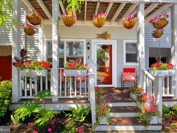 10 CARAVEL COURT, ATLANTIC CITY, NJ 08401