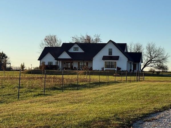 4900 Apple Road, Sarcoxie, MO 64862