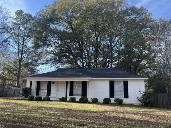 983 POPLAR LEAF LN, Collierville, TN 38017