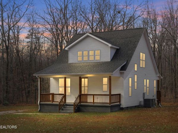 1023 W Laurel Way, Monterey, TN 38574