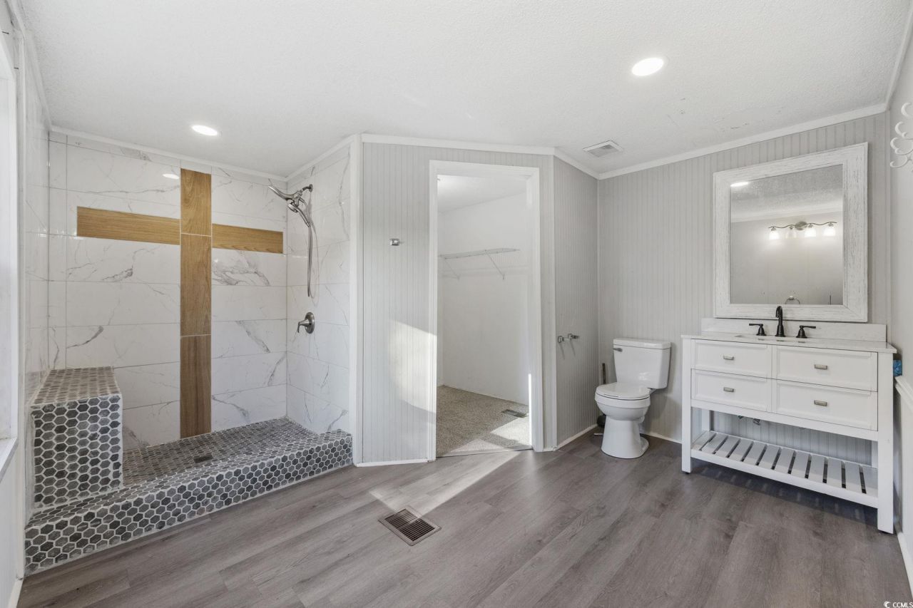 4221 Blake Rd. Photo 17