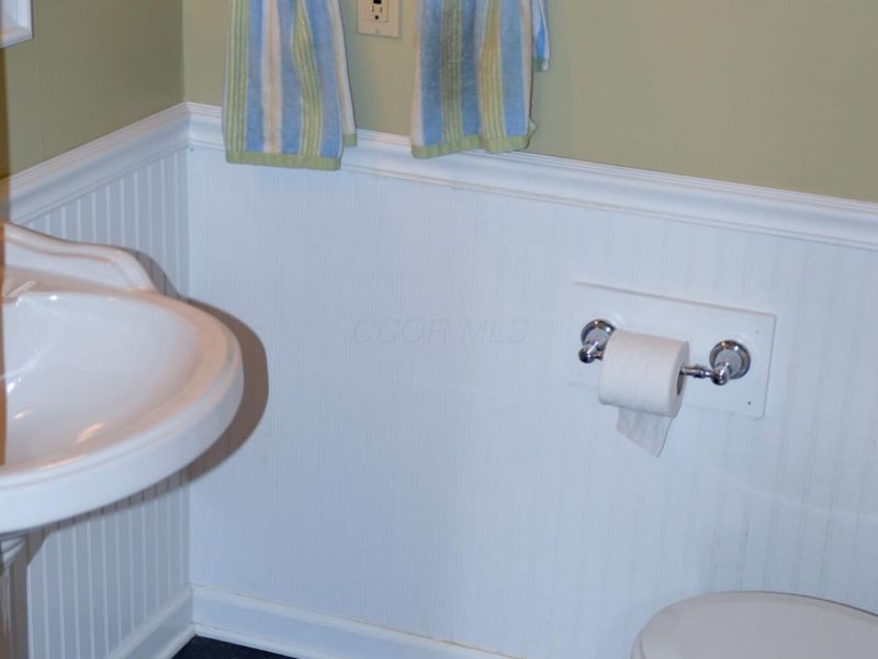 32 Wilson Avenue, Columbus, OH 43205 Photo 17