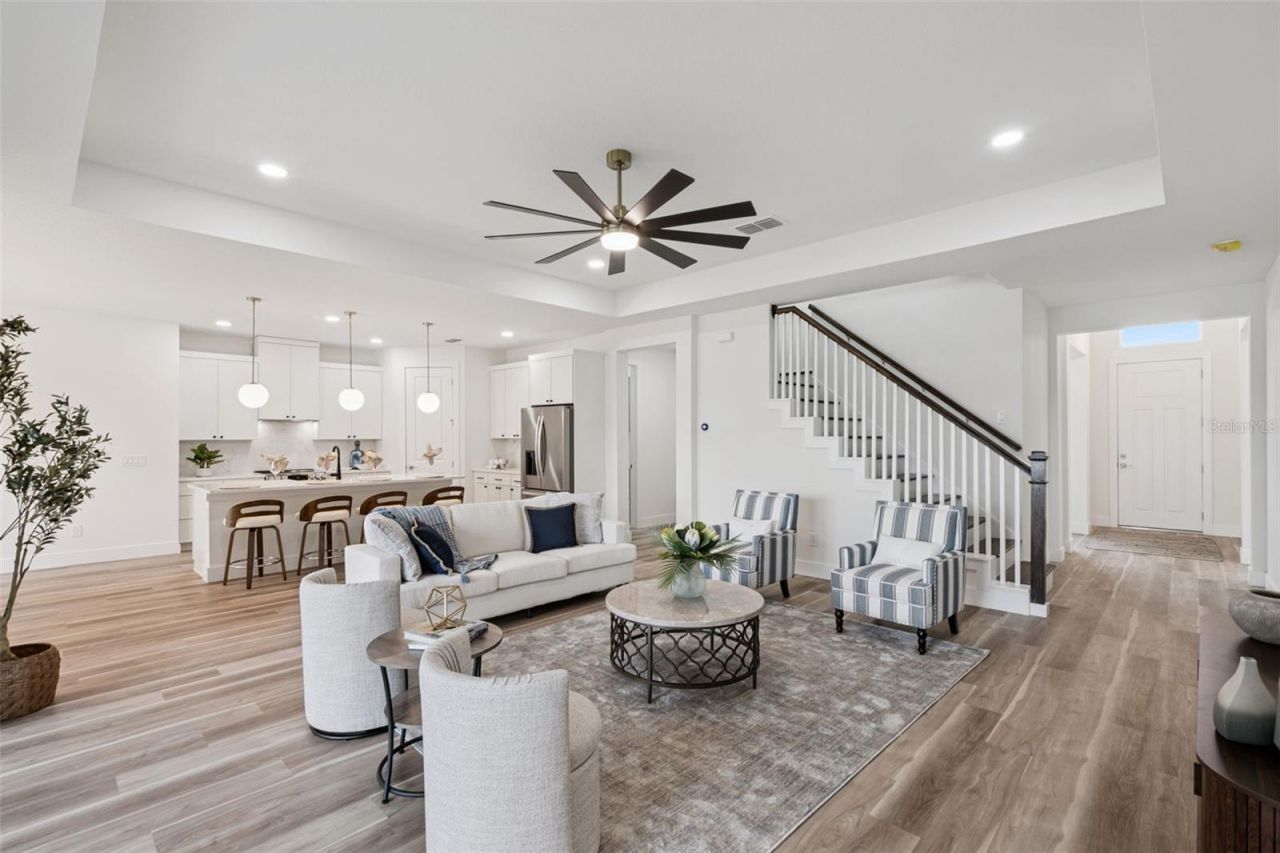 9268 Eagles Perch Place, Orlando, FL 32825 Photo