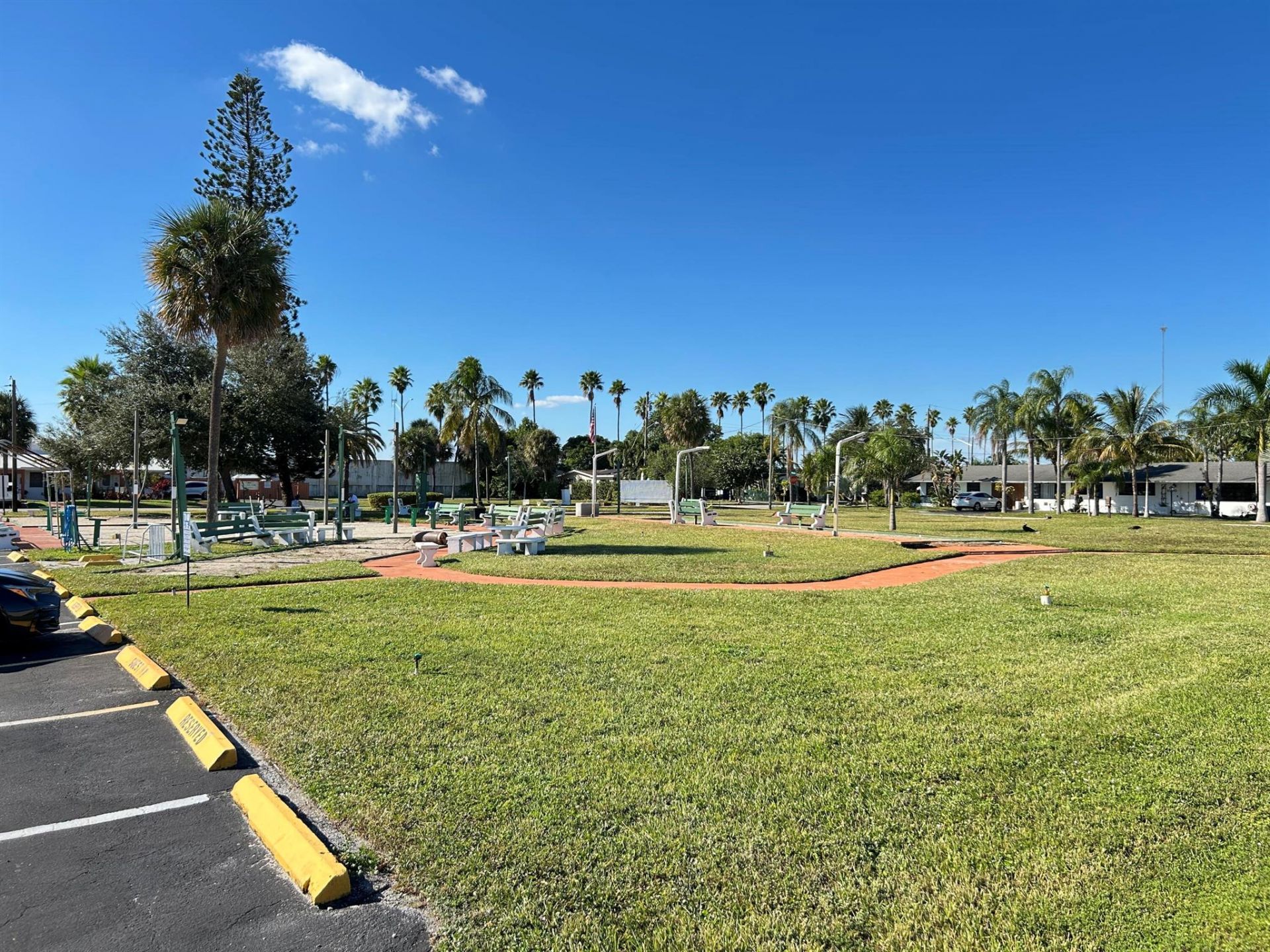 920 SW 11th Avenue, Unit 5d, Hallandale Beach, FL 33009 Photo