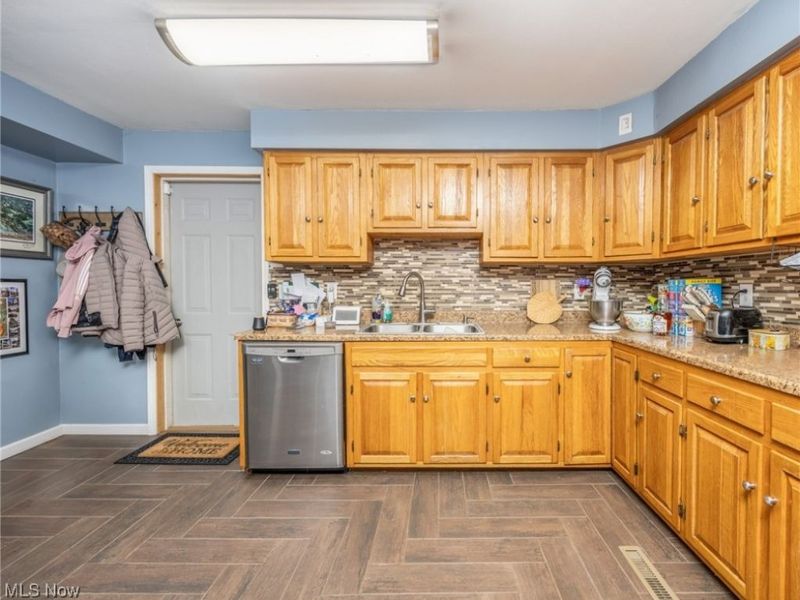 435 Croston Road, Chesterhill, OH 43787 Photo 12