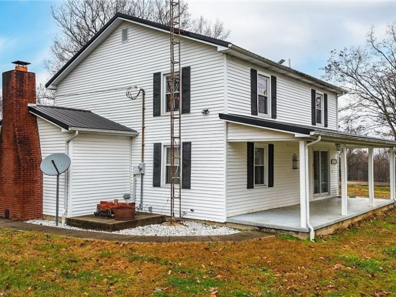 435 Croston Road, Chesterhill, OH 43787 Photo 2