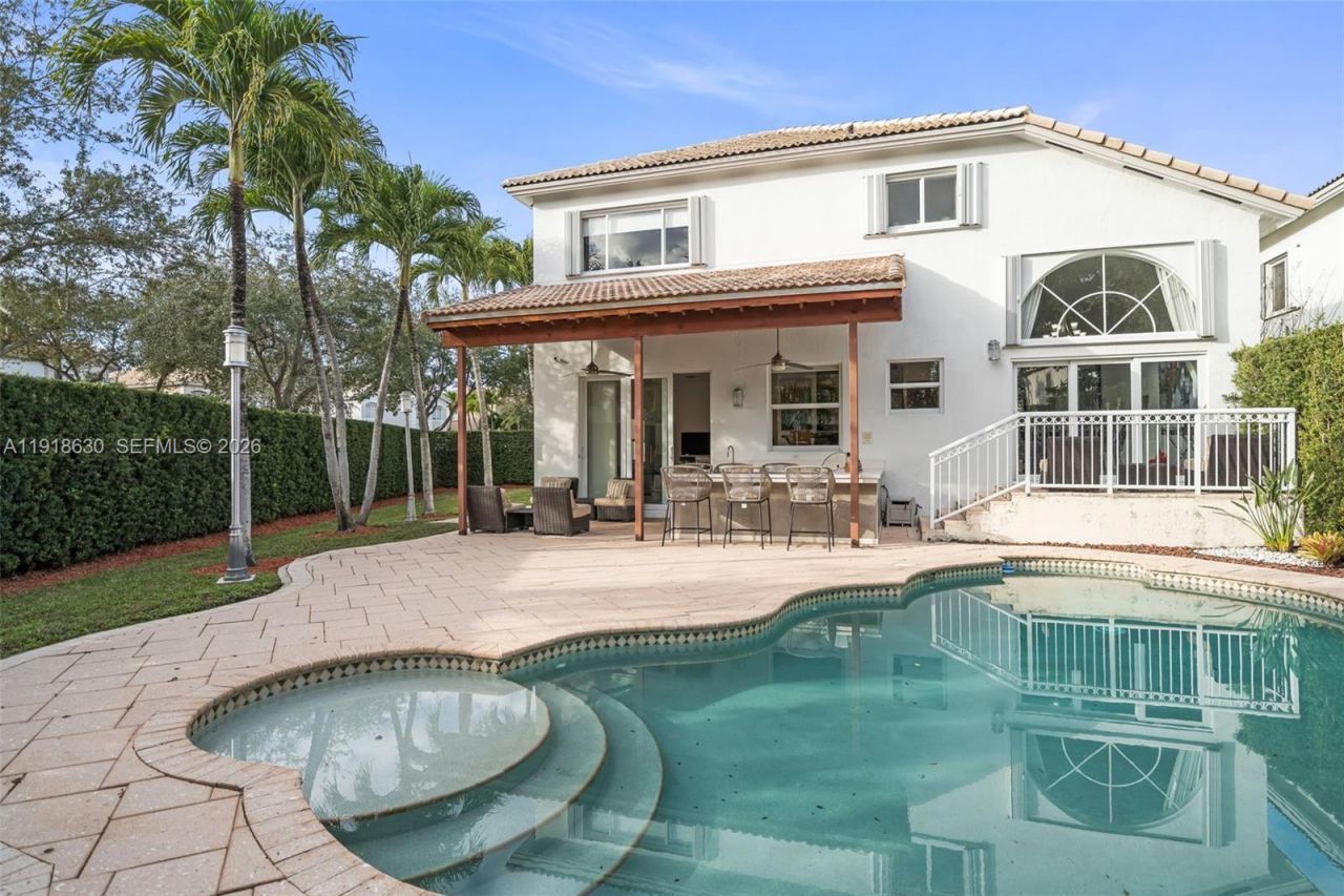 10794 NW 70th St, Doral, FL 33178 Photo