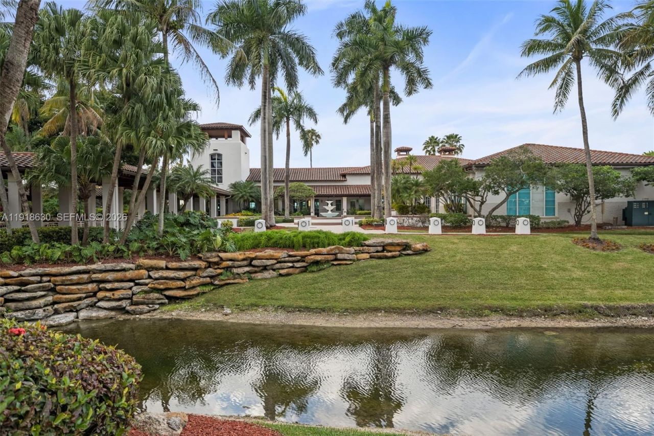 10794 NW 70th St, Doral, FL 33178 Photo