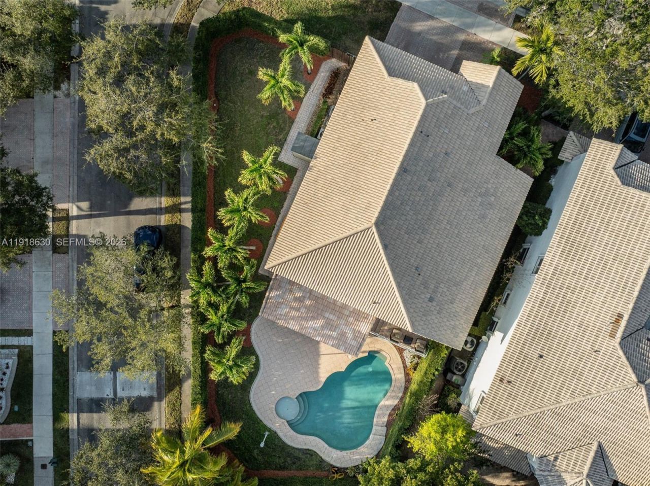 10794 NW 70th St, Doral, FL 33178 Photo