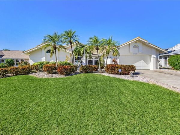 2822 SE 22nd PL, CAPE CORAL, FL 33904