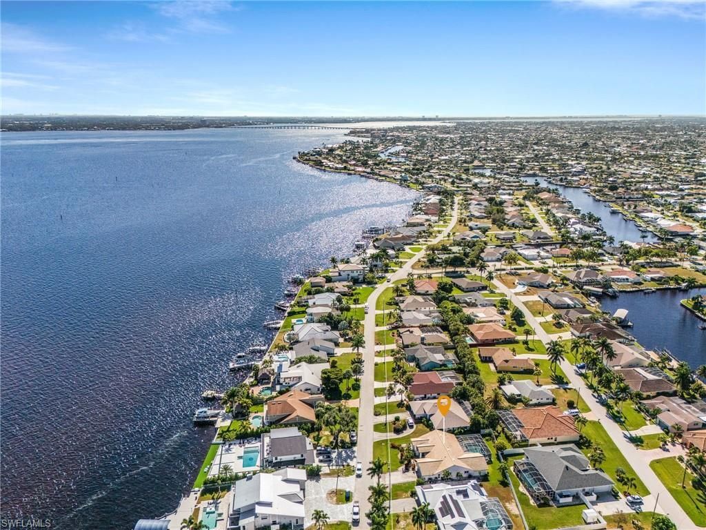 2822 SE 22nd Pl, Cape Coral, FL 33904 Photo