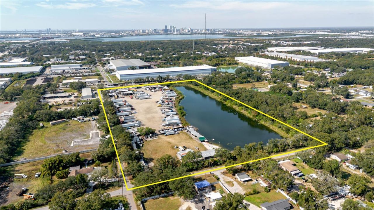 5482 S 24th Avenue, Tampa, FL 33619 Photo