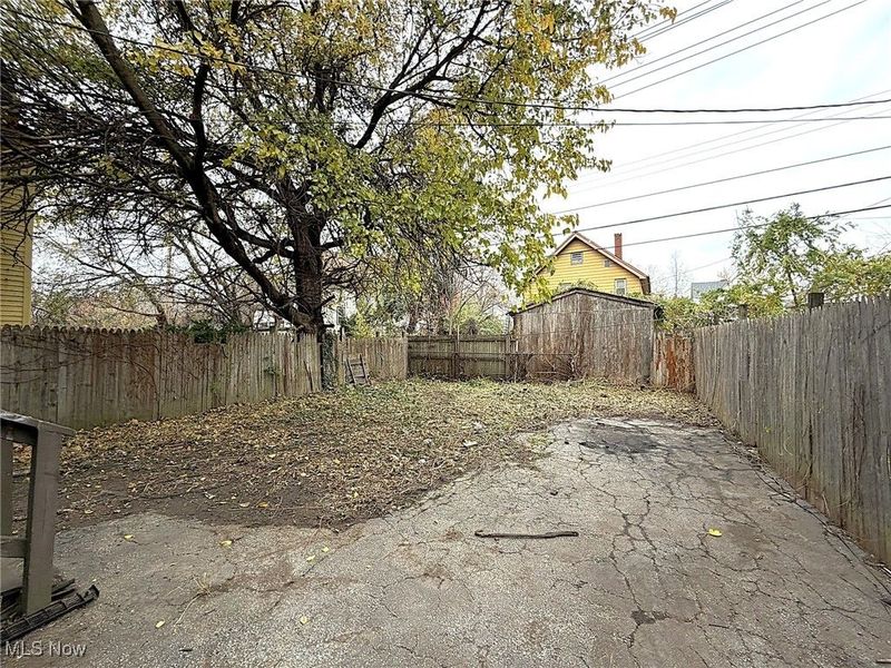 14407 Northfield Avenue, East Cleveland, OH 44112 Photo 32