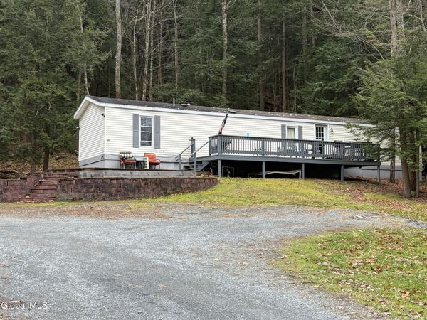 63-140 LeMayville Way, Whitehall, NY 12887