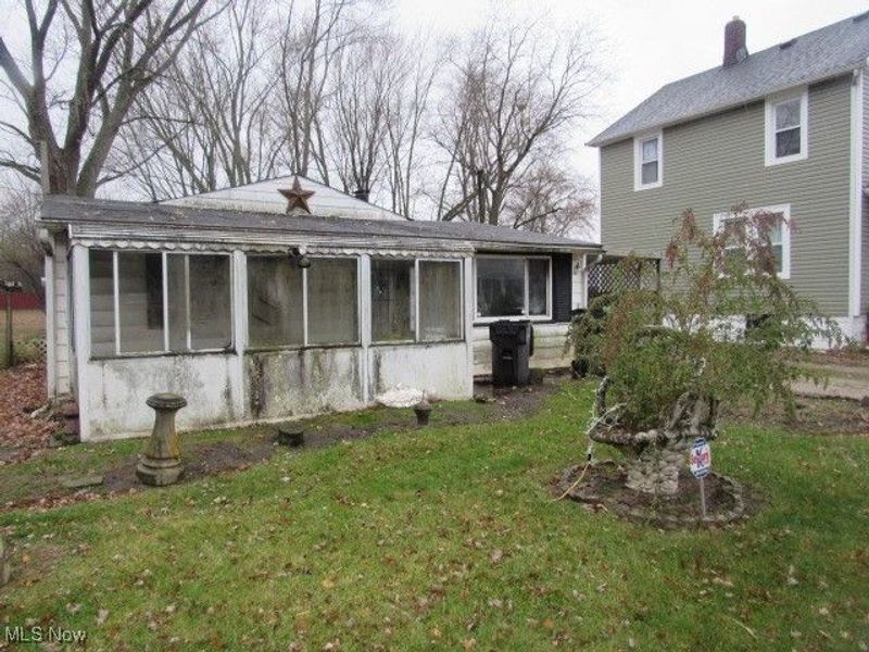 614 Mussey Avenue, Elyria, OH 44035 Photo 3