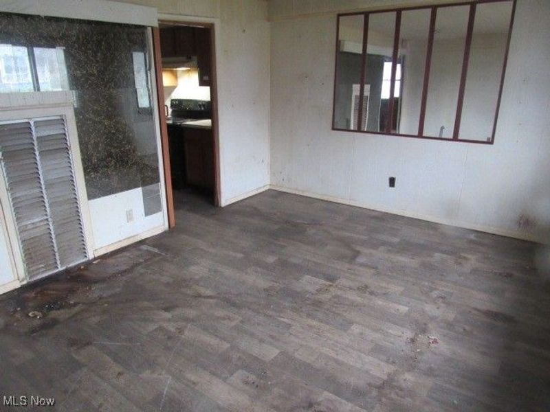 614 Mussey Avenue, Elyria, OH 44035 Photo 9