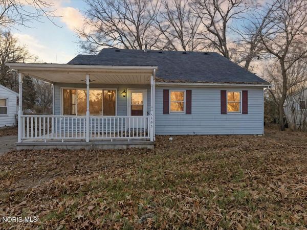 5563 Harschel Drive, Toledo, OH 43623