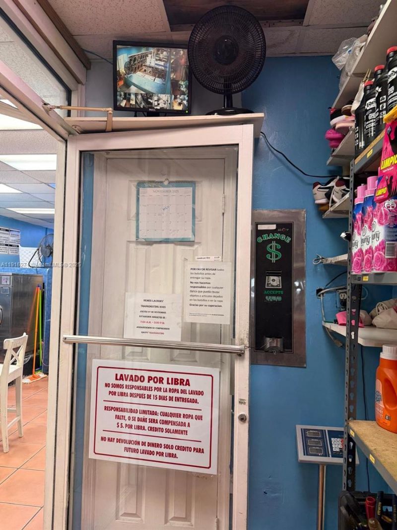 5222 W Flager Street, Miami, FL 33134 Photo