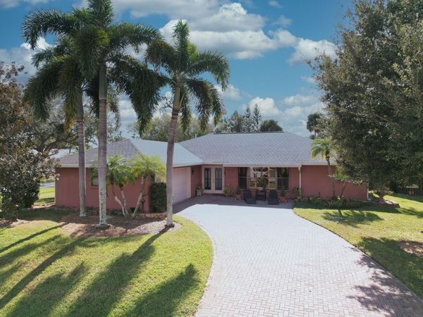 2142 SW Jaguar Avenue, Port St. Lucie, FL 34953